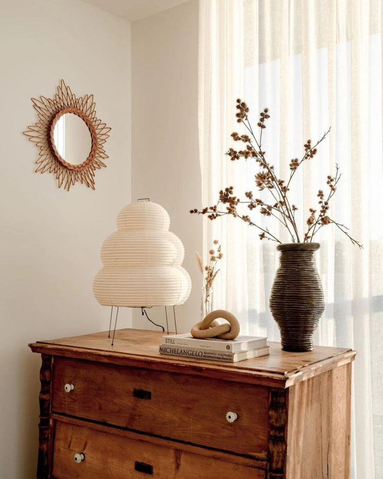 Elegant Noguchi Japanese Tower Lamp - My Own Cosmos